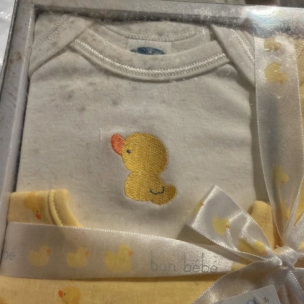 Bon Bebe Outfit 5pc Rubber Ducky Set‎ Bodysuit Bib Mittens Newborn